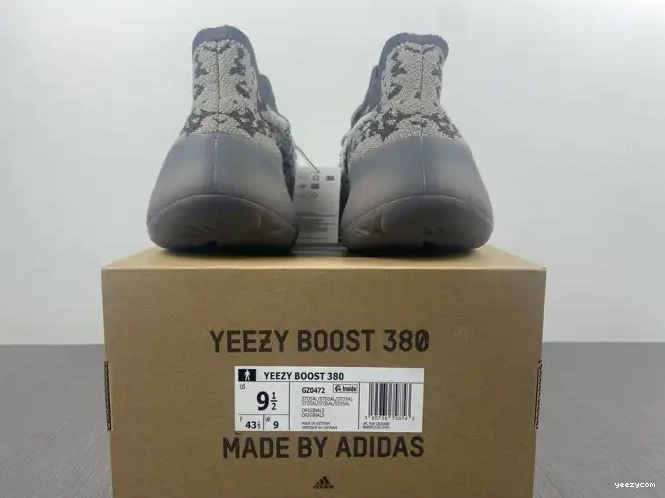 Boost Salt' GZ0472 380 'Stone Yeezy 0511